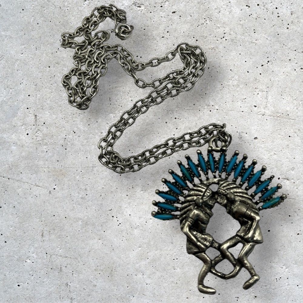 VINTAGE SILVERTONE DANCING CHIEFS FAUX TURQUOISE PENDANT